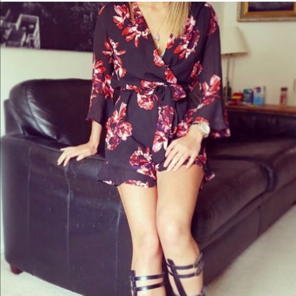 Pants - SALE! - Floral black romper